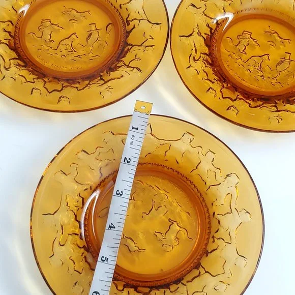 Kitschy Dancing Bears Weird Vintage Plates nursery rhyme design boho cottagecore - Picture 6 of 6